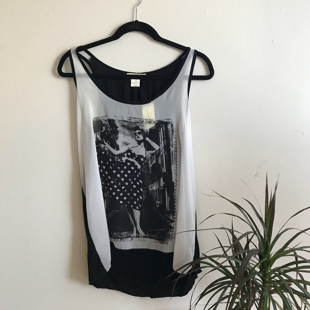 Arden B Graphic Top